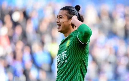 国安主力球员张玉宁确认离队，将前往法甲踢球